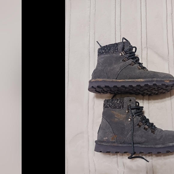 Bear paw hiking boots - Picture 2 of 5